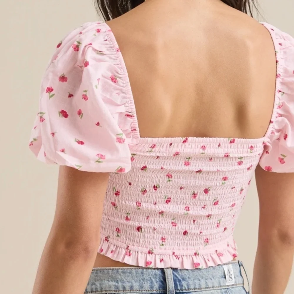 Altar'd State Morgan Pink Floral Smocked Top NWT - Picture 5 of 7
